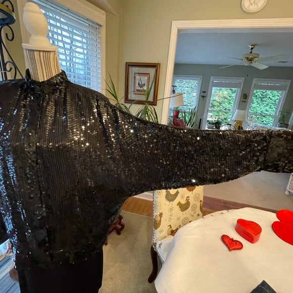 BLACK BOMBER JACKET - Picture 3 of 9